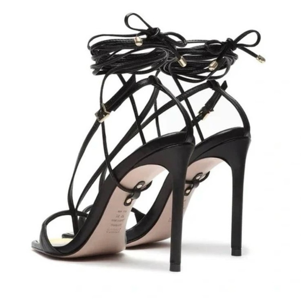Schutz VIKKI leather strappy sandal in black size 8 used like new.